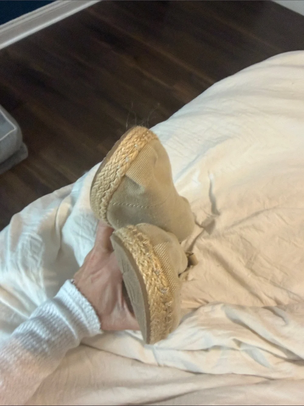 Toms Women's Canvas Slip-On Espadrilles — Light Beige